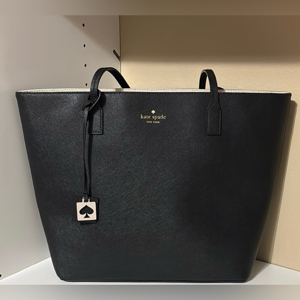 KATE SPADE BLACK TOTE BAG! 12” Tall!  17” side seam to side seam! 12” bottom!